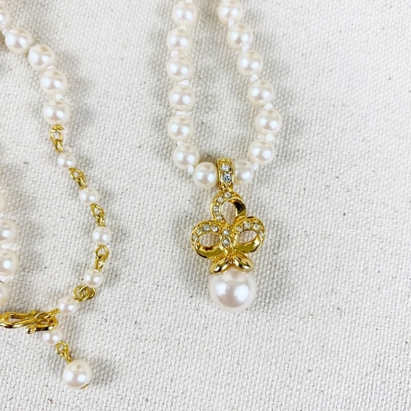 Vintage Pearl Necklace with Rhinestones Bow Gold - Picture 4 of 8